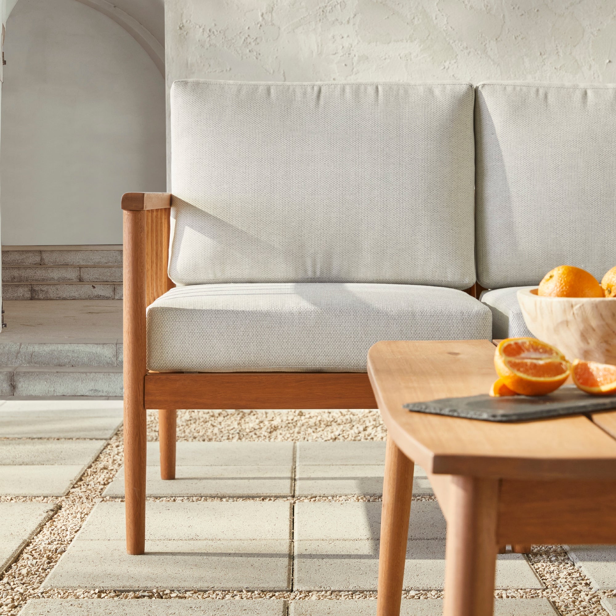 Mesa de centro y seccional para exteriores de madera maciza con husillo de 6 piezas Circa Modern