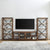 Consola de TV con puerta de vidrio de 70" y pared con acento de metal en forma de X