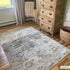 Alfombra beige estilo georgiano
