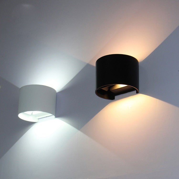 Lámpara de pared LED en forma de cubo de aluminio impermeable para exteriores en blanco y negro para jardín