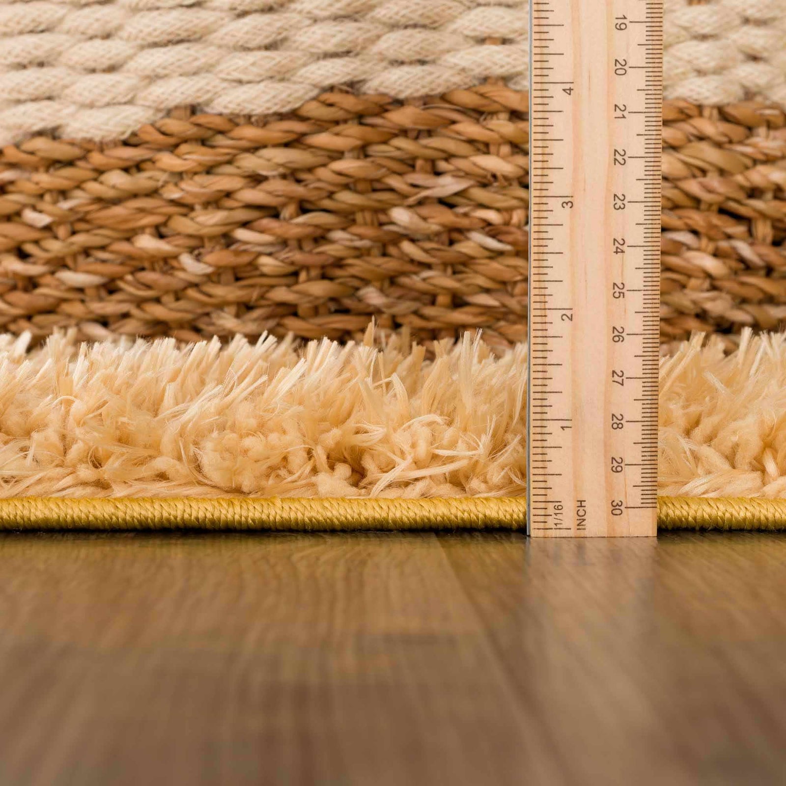 Alfombra de pelo largo Faina Solid Gold lavable