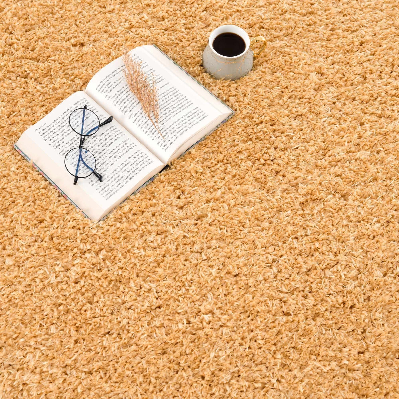 Alfombra de pelo largo Faina Solid Gold lavable