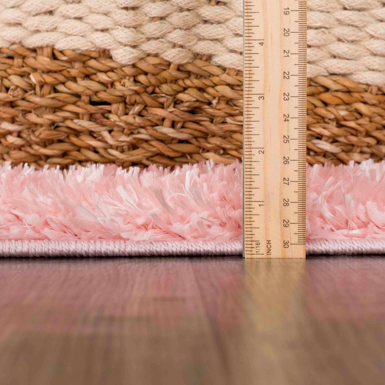 Alfombra peluda lavable Faina de color rosa sólido