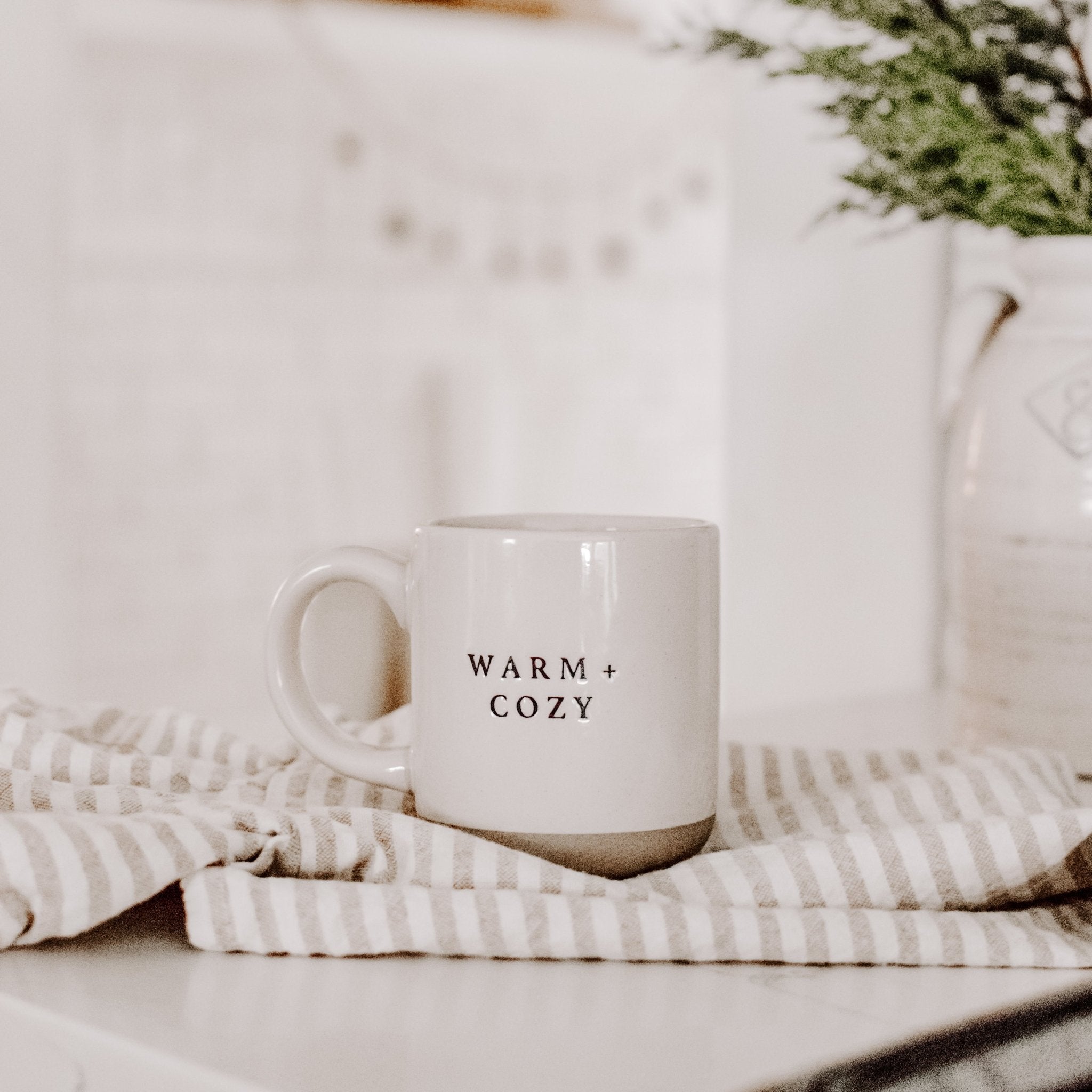 Taza de café de cerámica de 14 oz cálida y acogedora