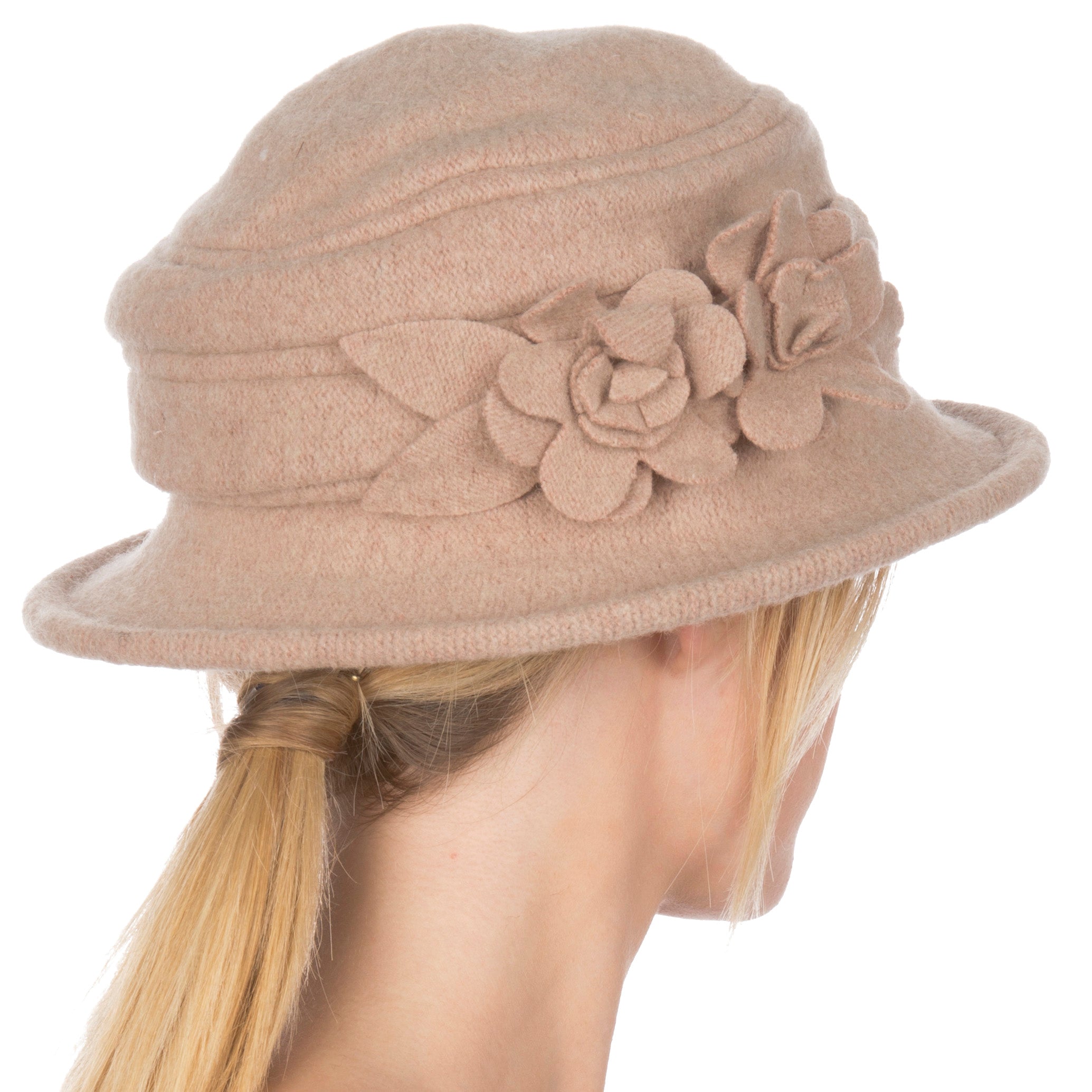 Sakkas Gorro de lana con flores Begonia