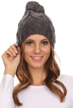 Gorro unisex de punto trenzado con pompón y borlas Sakkas Tabb