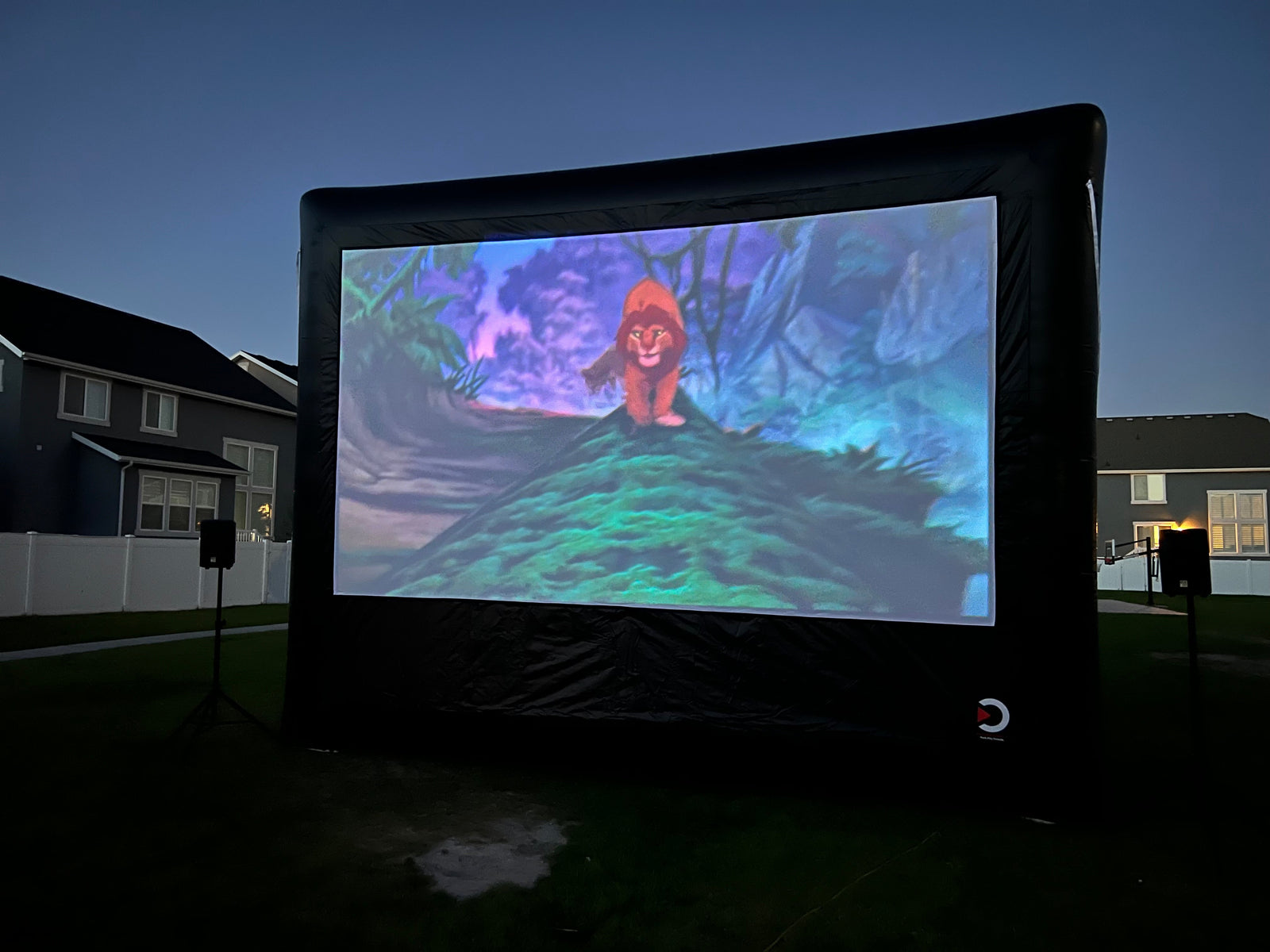 Sistema de cine profesional para exteriores Elite Outdoor Movies de 17'