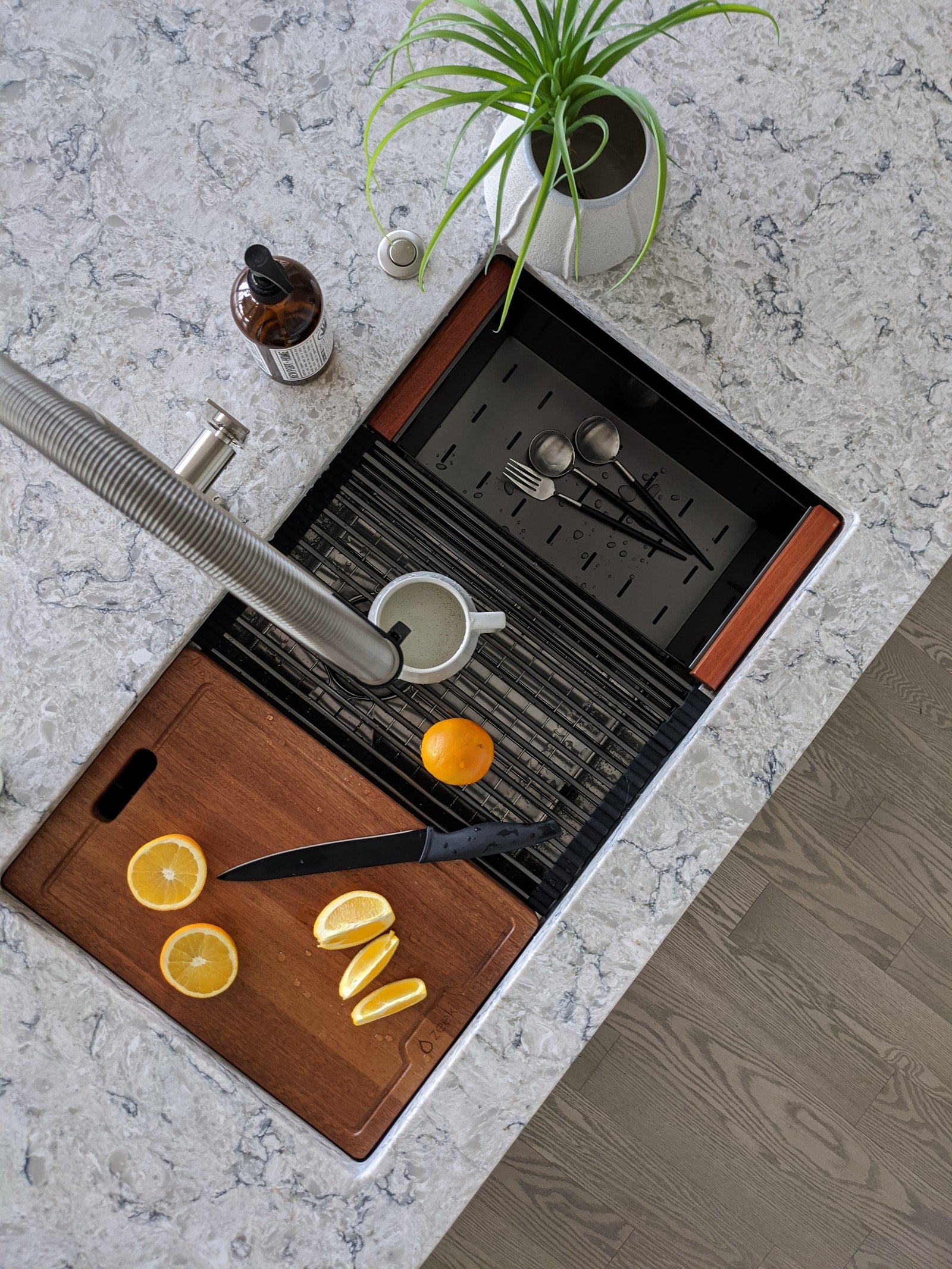 Fregadero de cocina Zeek Workstation de 32