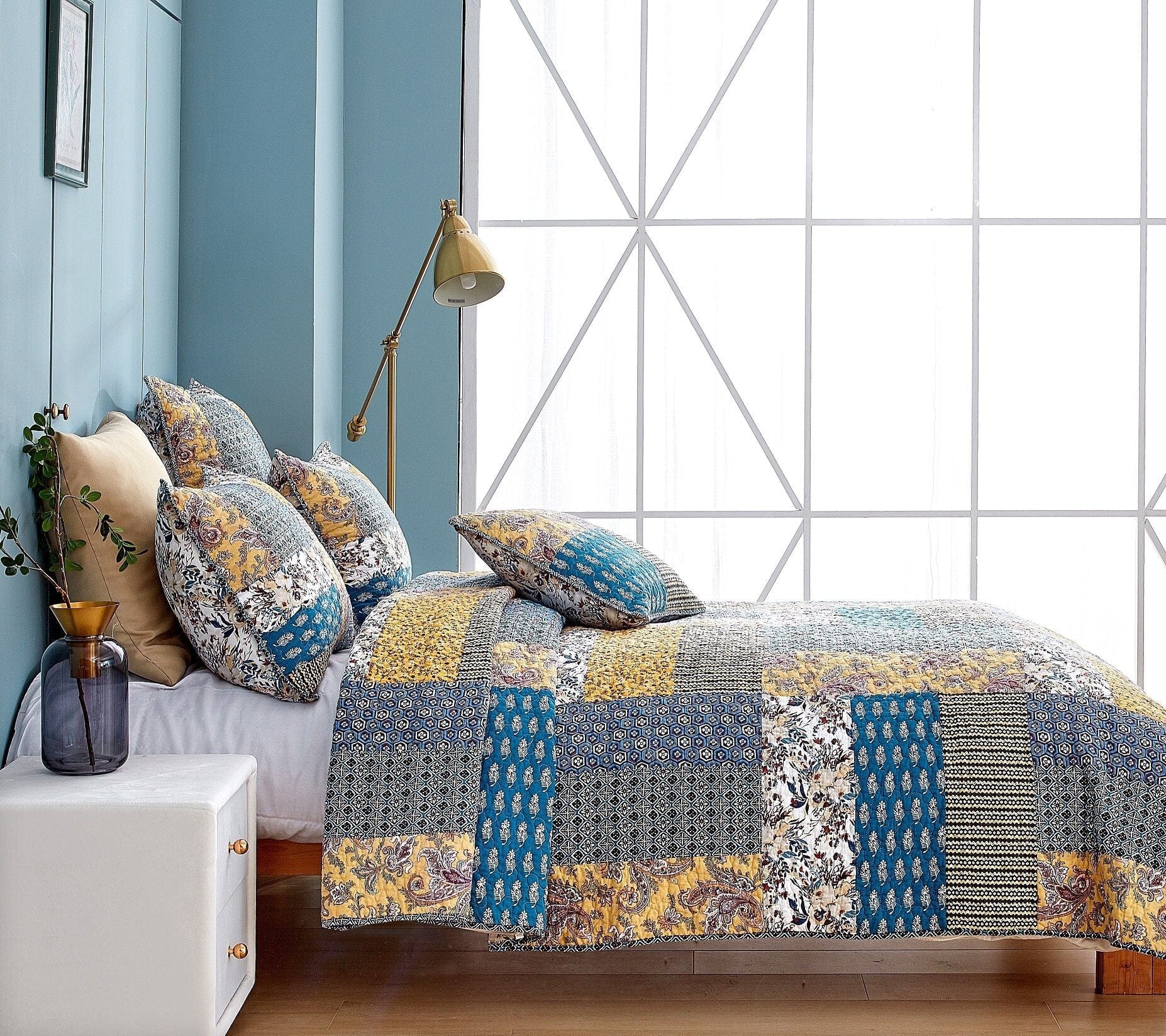 DaDa Bedding Honey Cove Garden Floral Paisley Cottage Patchwork Bedspread Set (JHW-957)