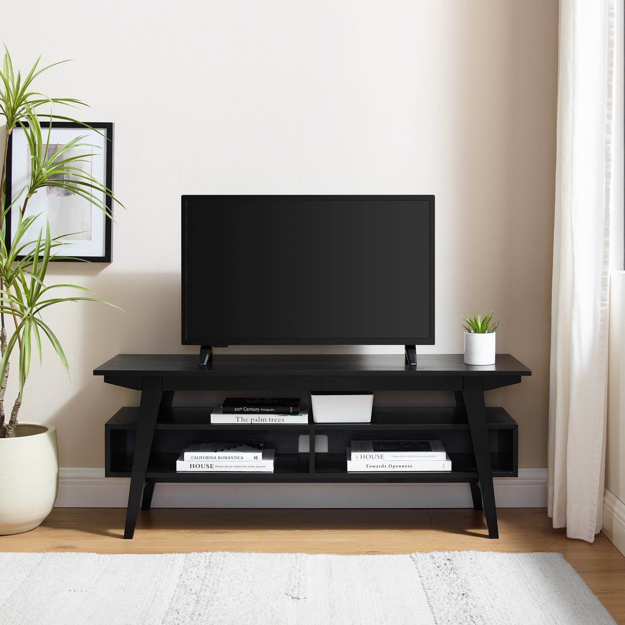 Kochi Minimalist Solid Wood TV Stand