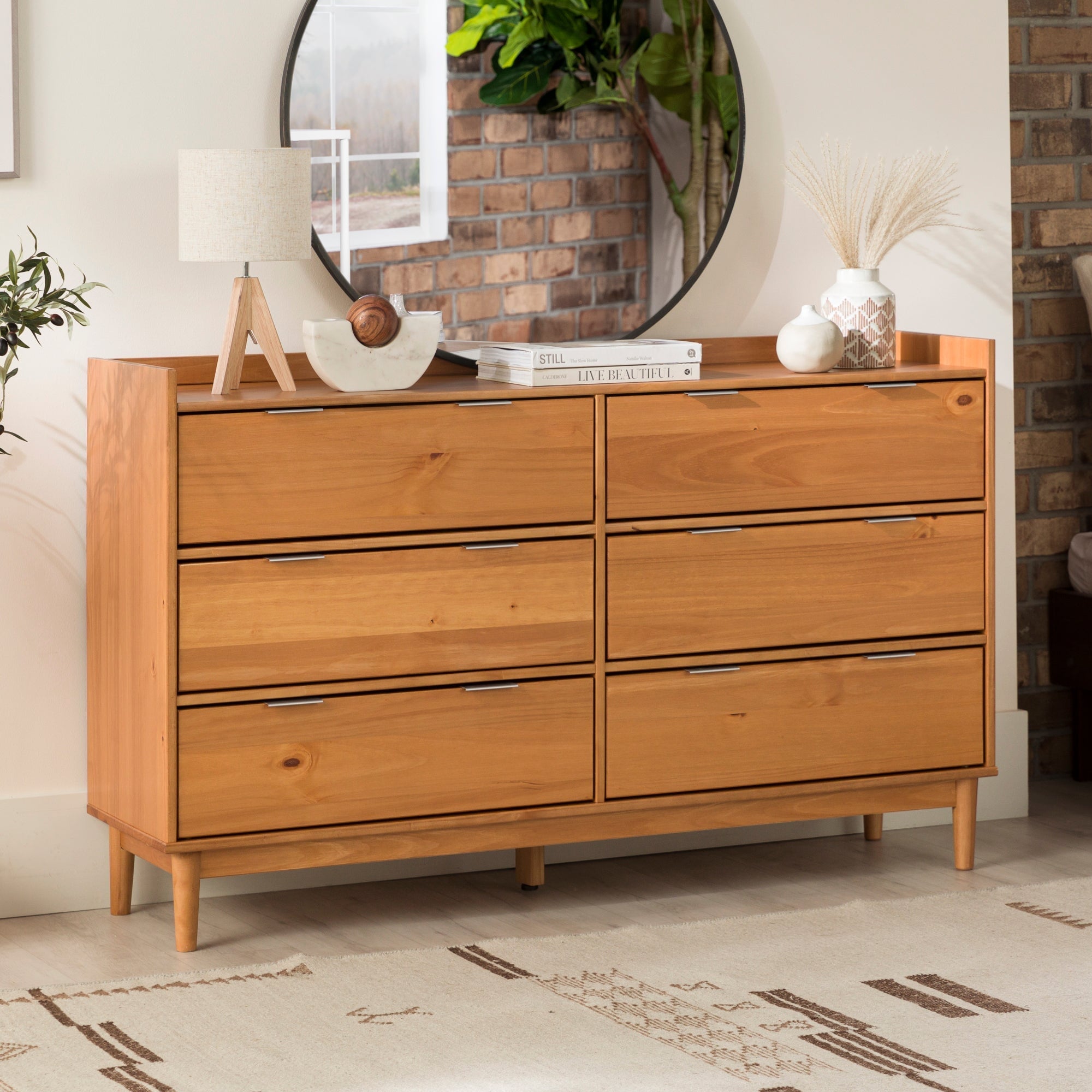 Cómoda moderna de madera de mediados de siglo de Lee
