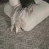 Alfombra de lana con enrejado en color beige Ramsbury