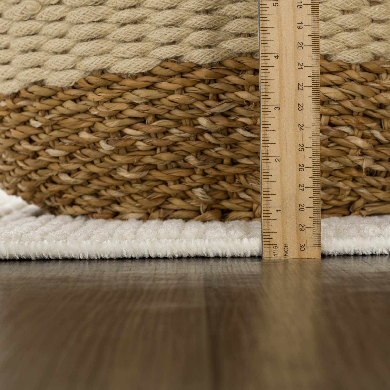 Alfombra lavable de color crema Bahar
