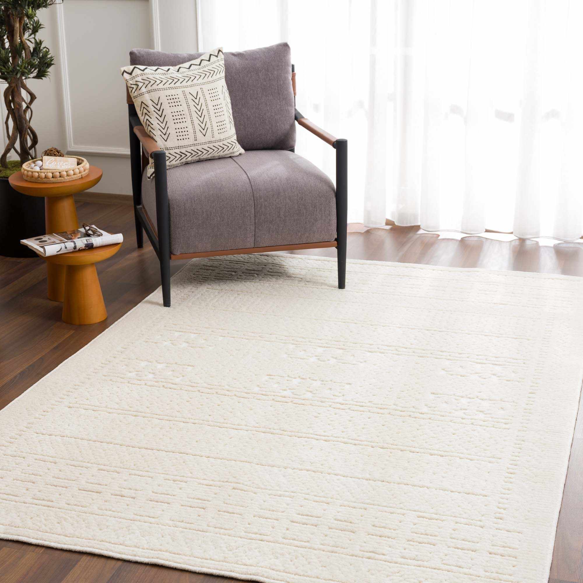 Alfombra lavable de color crema Bahar