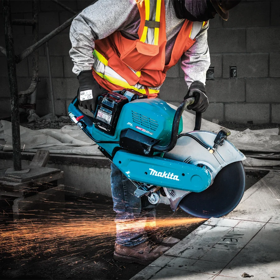 Kit de cortadora eléctrica sin escobillas Makita GEC01PL4 de 80 V máx. (40 V máx. X2) XGT® de 14