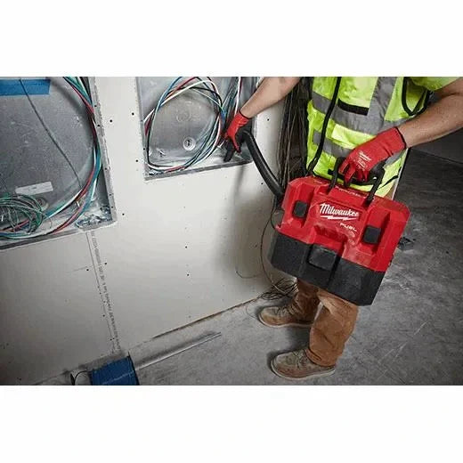 Aspiradora para seco y húmedo Milwaukee 0960-20 M12 FUEL™ de 1.6 galones