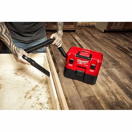 Aspiradora para seco y húmedo Milwaukee 0960-20 M12 FUEL™ de 1.6 galones