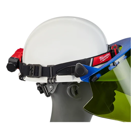 Linterna frontal de perfil bajo recargable por USB Milwaukee 2115-21
