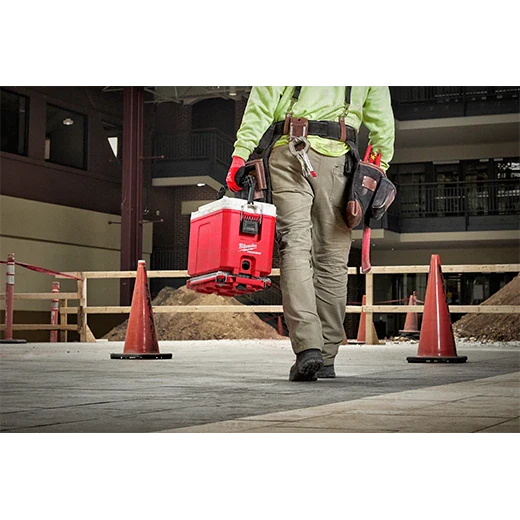 Hielera compacta Milwaukee 48-22-8460 PACKOUT™ de 16 cuartos de galón