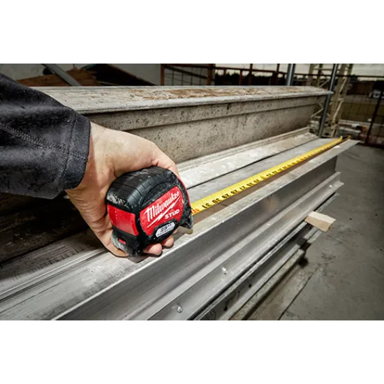 Cinta métrica magnética STUD™ de 25 pies Milwaukee 48-22-9725M