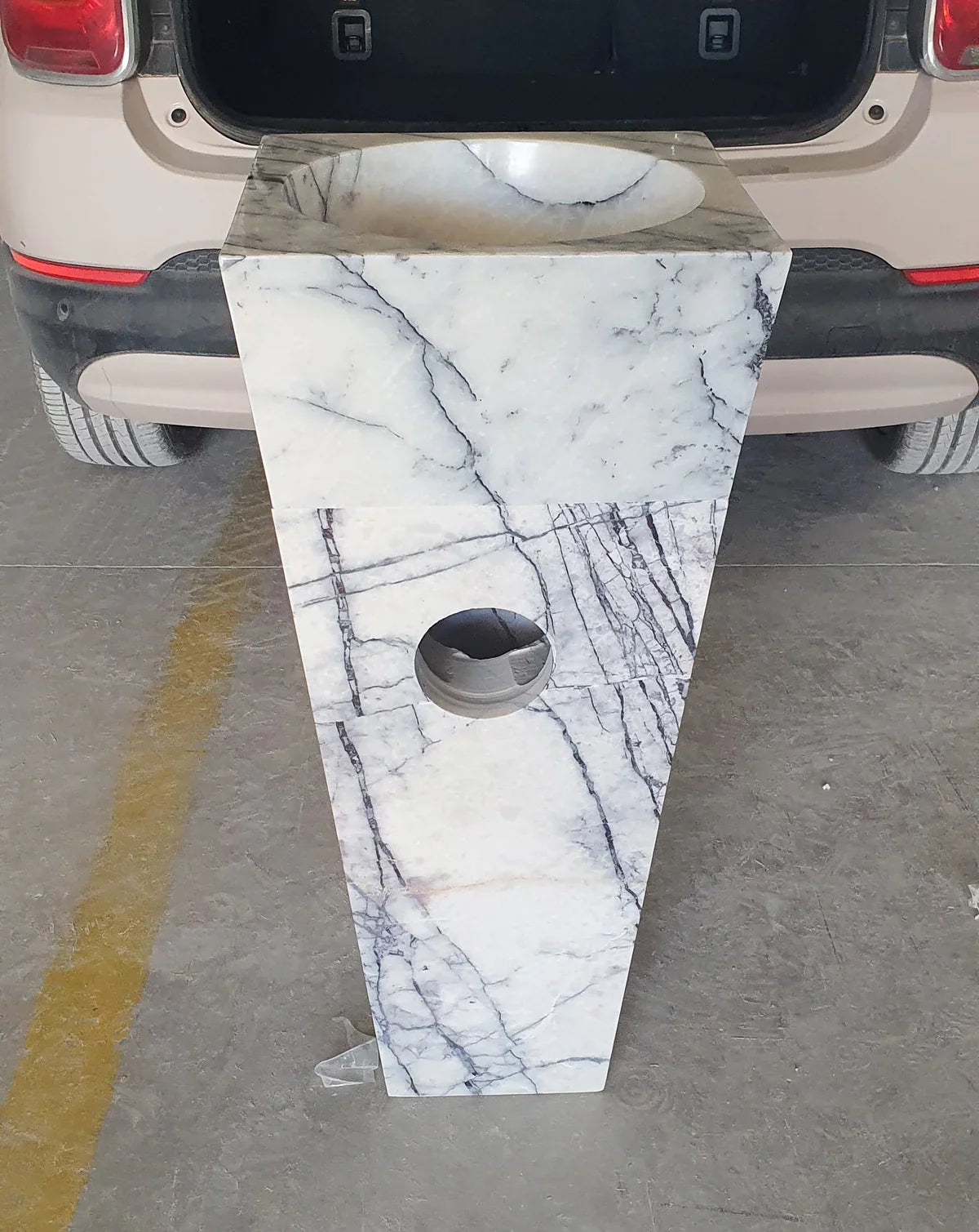 Lavabo de baño independiente en forma de cono con pedestal de mármol blanco de Nueva York de piedra natural