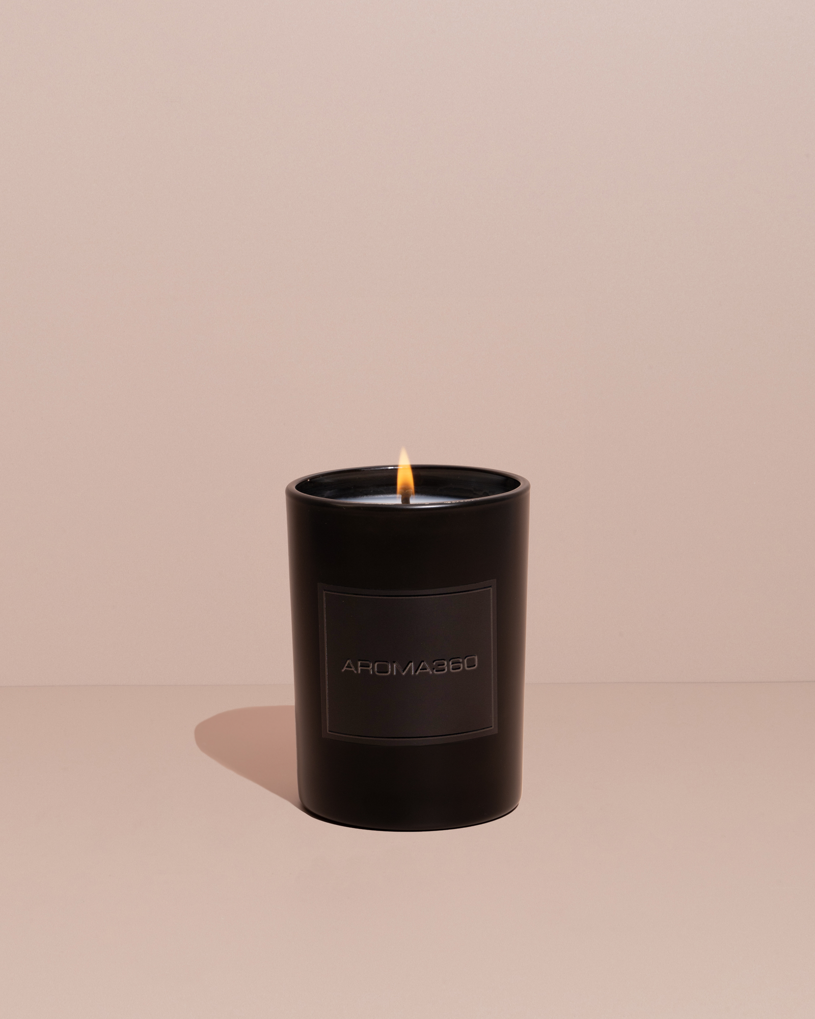 Dream On Single-Wick Candle Pure Luxury Fragrance