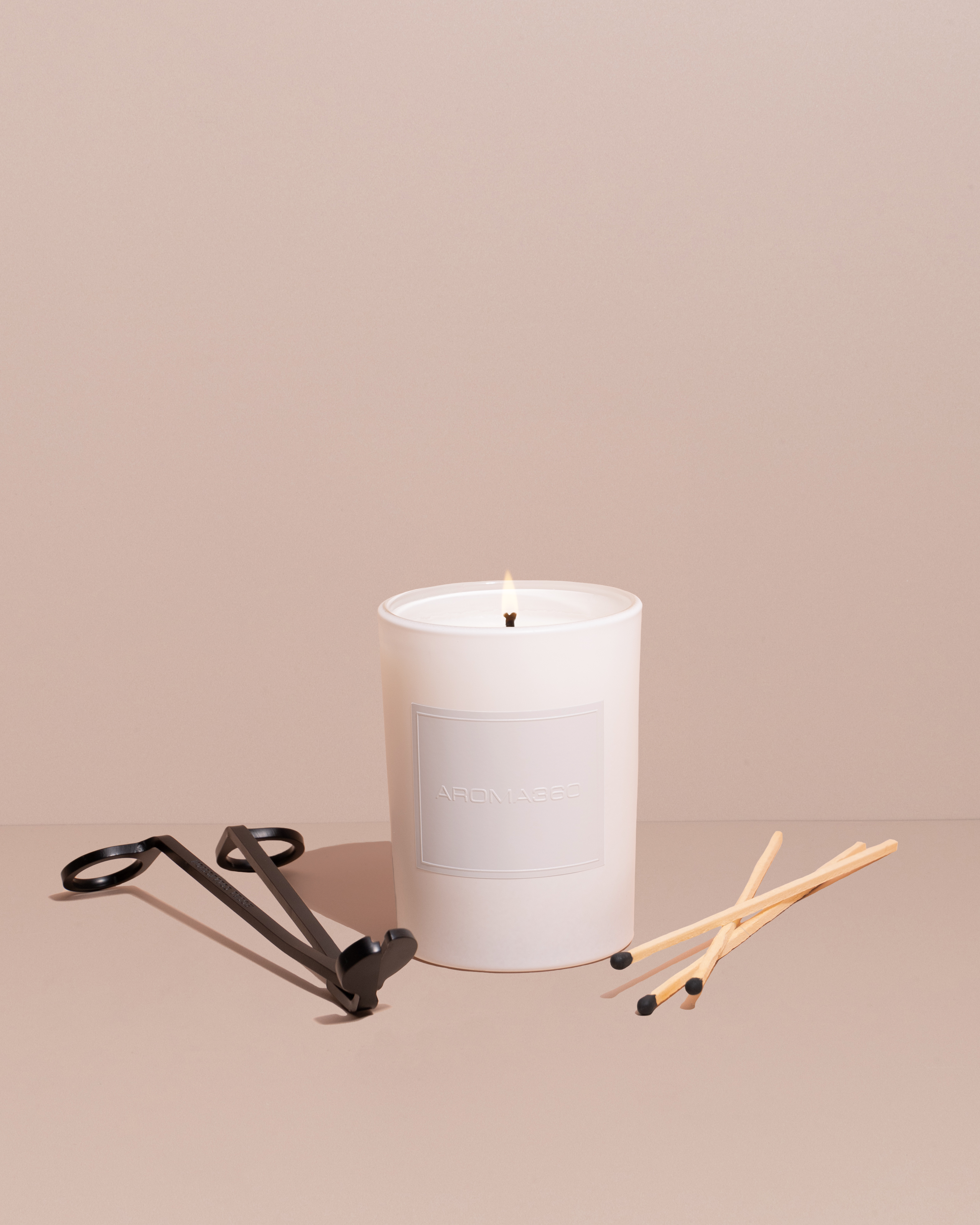 Dream On Single-Wick Candle Pure Luxury Fragrance