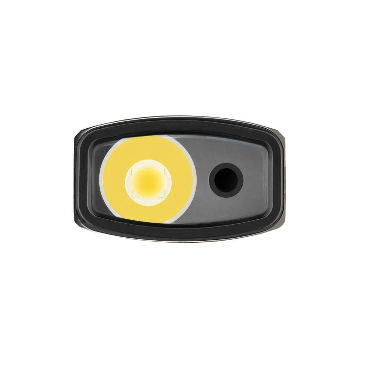 OLIGHT ARKFELDPWGMGCW Linterna plana Arkfeld con láser verde y luz blanca - Gris metalizado con forma de rueda dentada