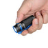OLIGHT BATON4KITBK Baton 4 Potente linterna EDC de 1300 lúmenes, color negro, de primera calidad (con estuche de carga)