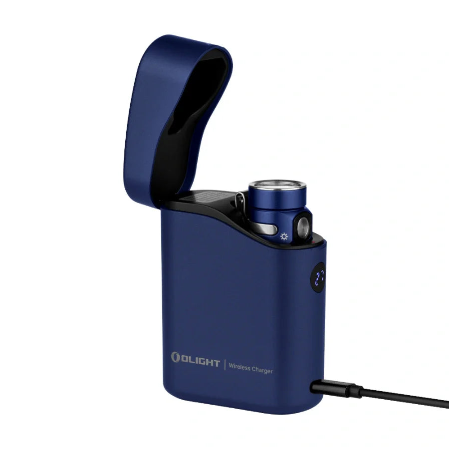 OLIGHT BATON4KITRGBU Baton 4 Potente linterna EDC de 1300 lúmenes, azul real, de primera calidad (con estuche de carga)