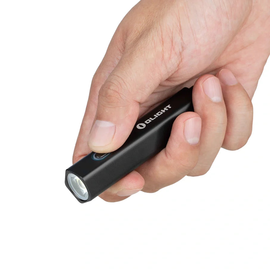 Linterna de bolsillo EDC OLIGHT DIFFUSEBK Diffuse de 700 lúmenes, color negro