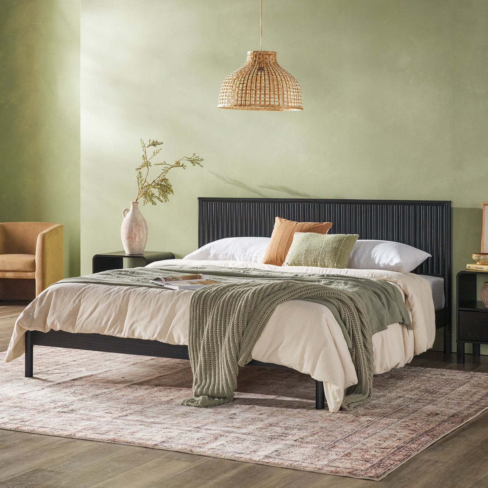 Cabecero de cama de madera maciza con diseño contemporáneo de París