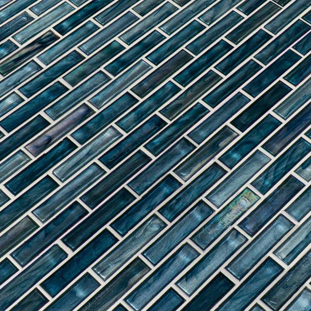 Mosaico Oasis Blast de 30 x 30 cm con malla de vidrio de 2,5 x 10 cm - Colección MSI