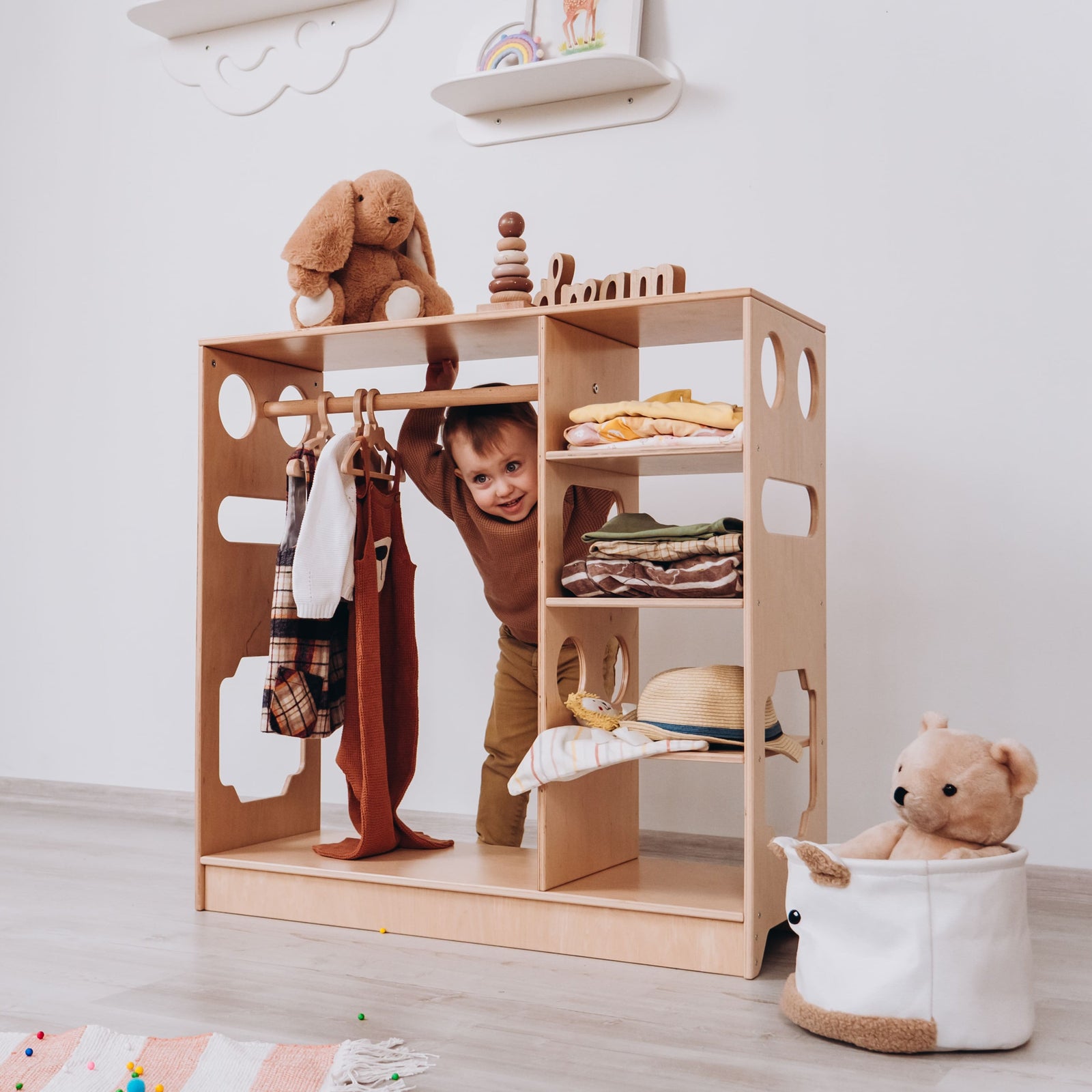 Armario Montessori