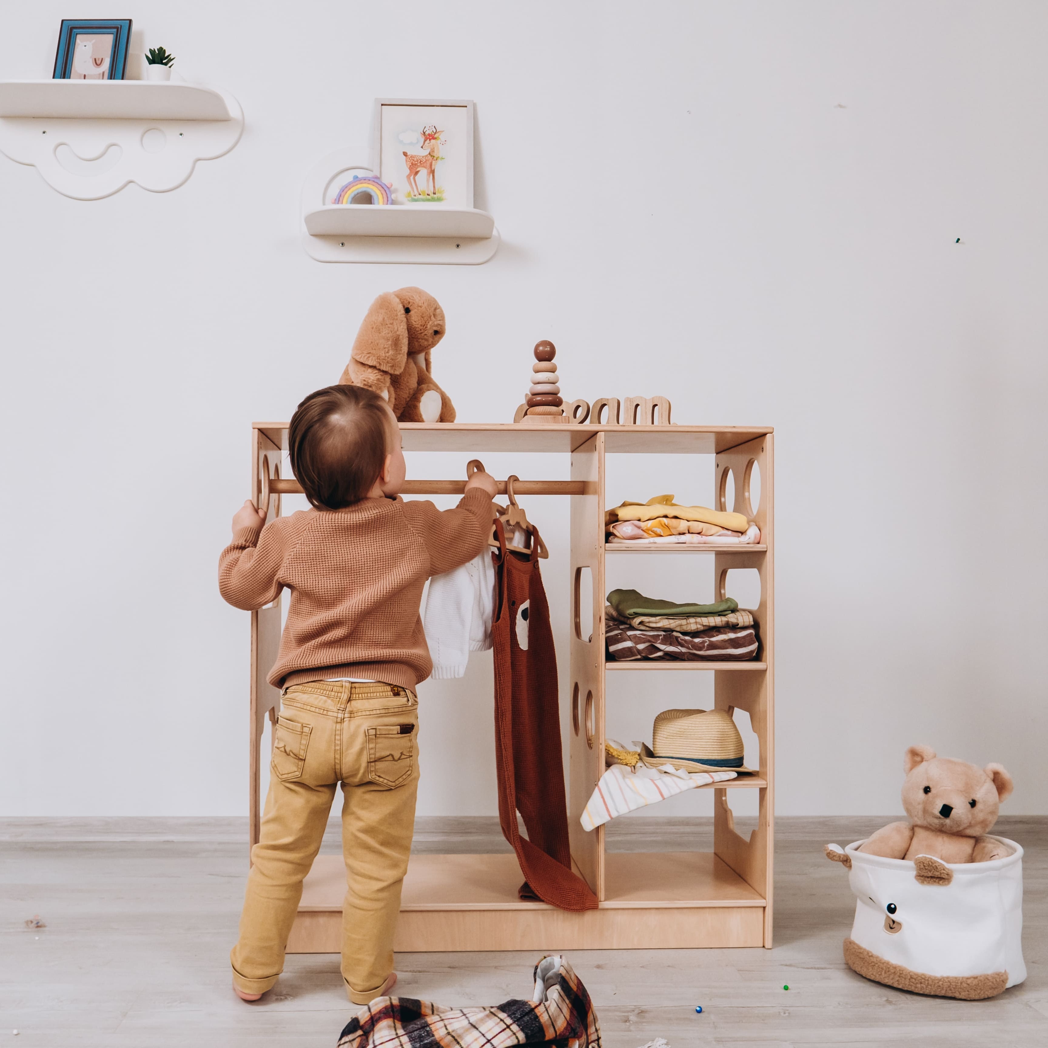 Armario Montessori