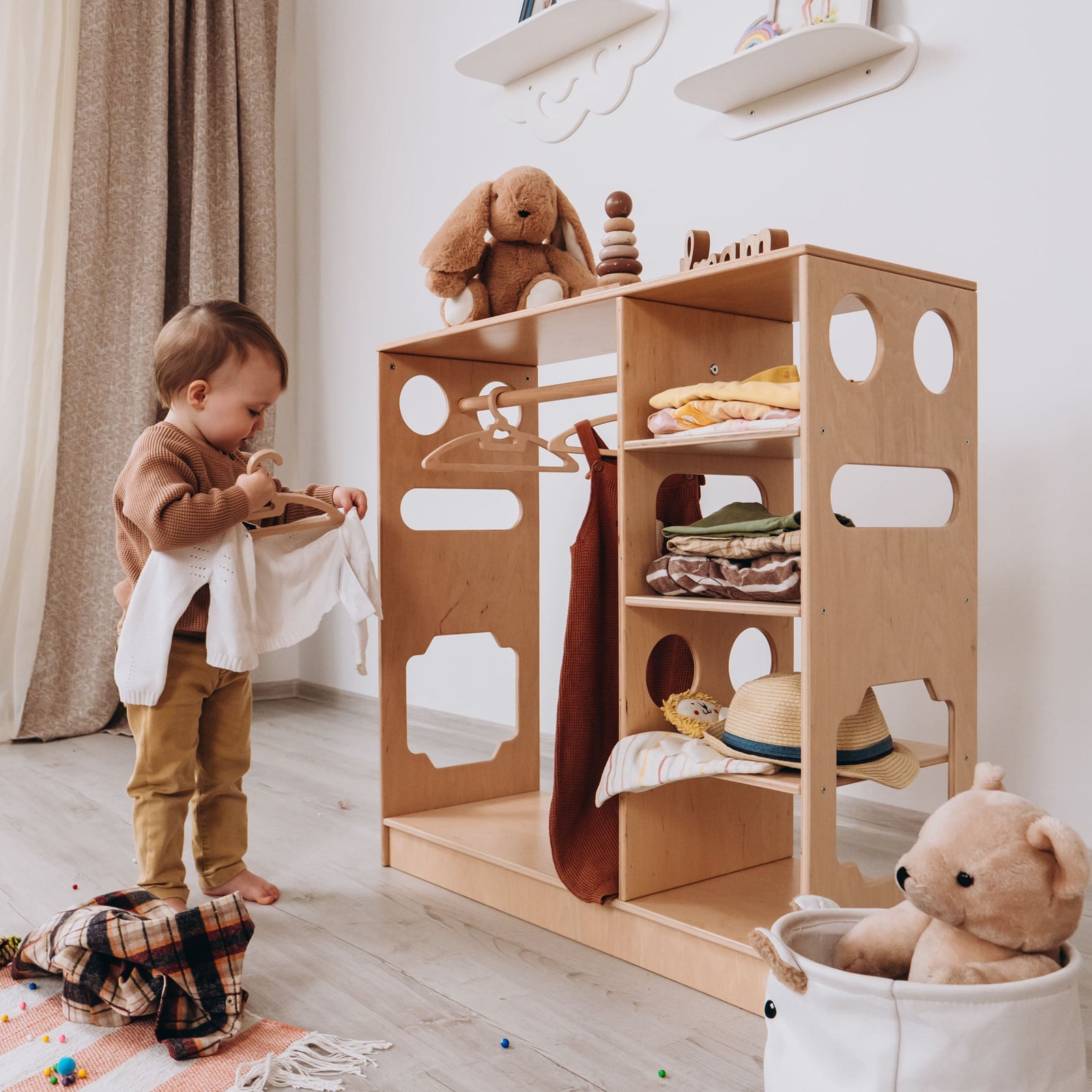 Armario Montessori