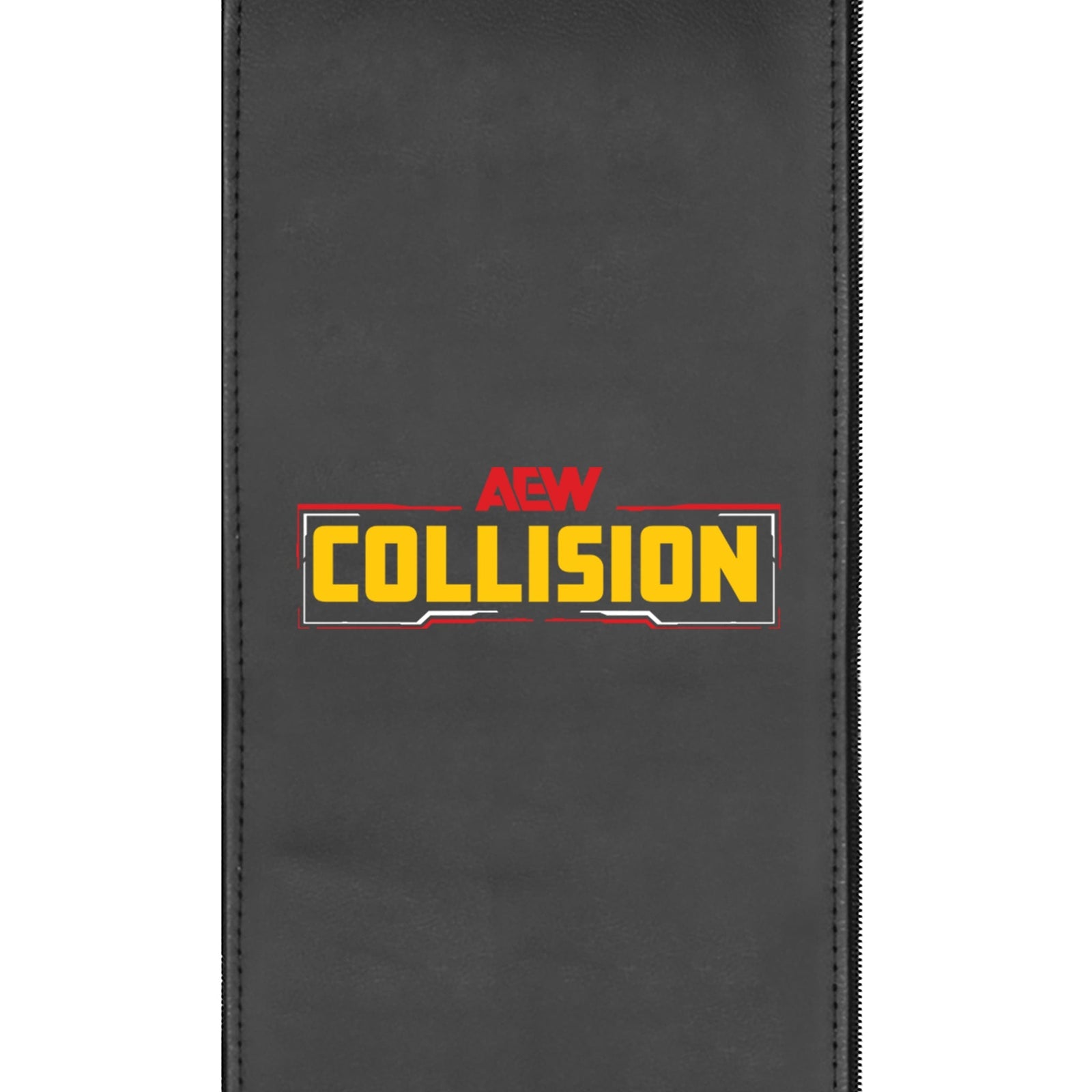 Asientos VIP SuiteMax 3.5 con el logotipo de All Elite Wrestling Collision