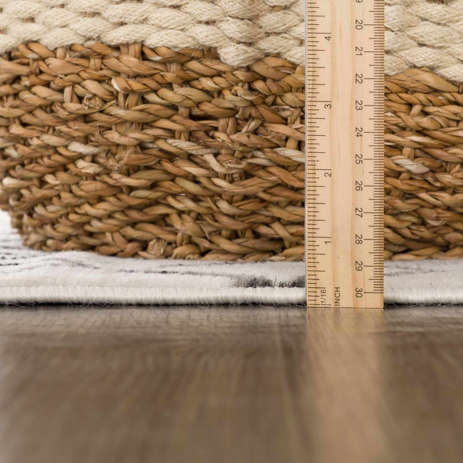 Alfombra marroquí escandinava con enrejado