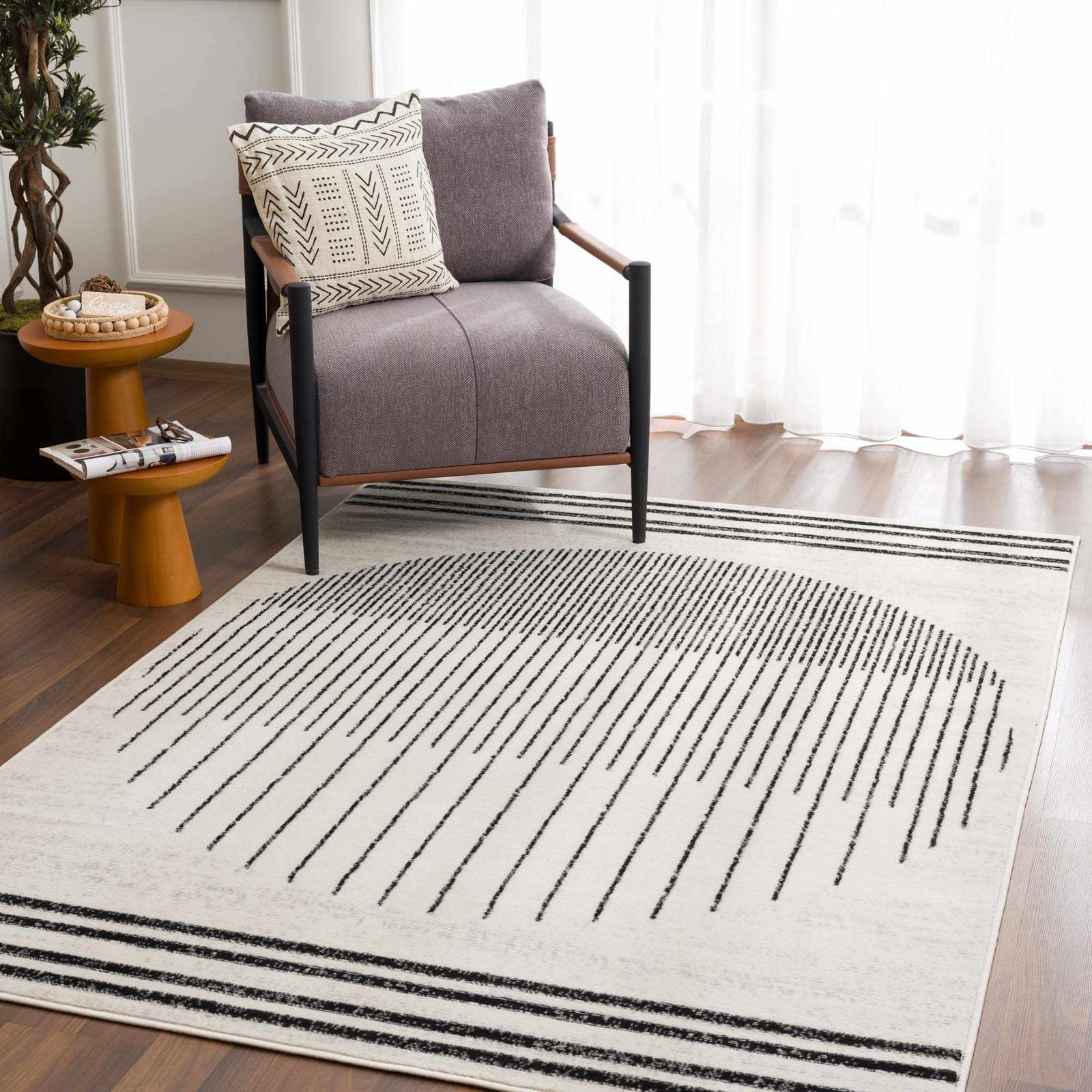 Alfombra con diseño geométrico en blanco y negro Angus