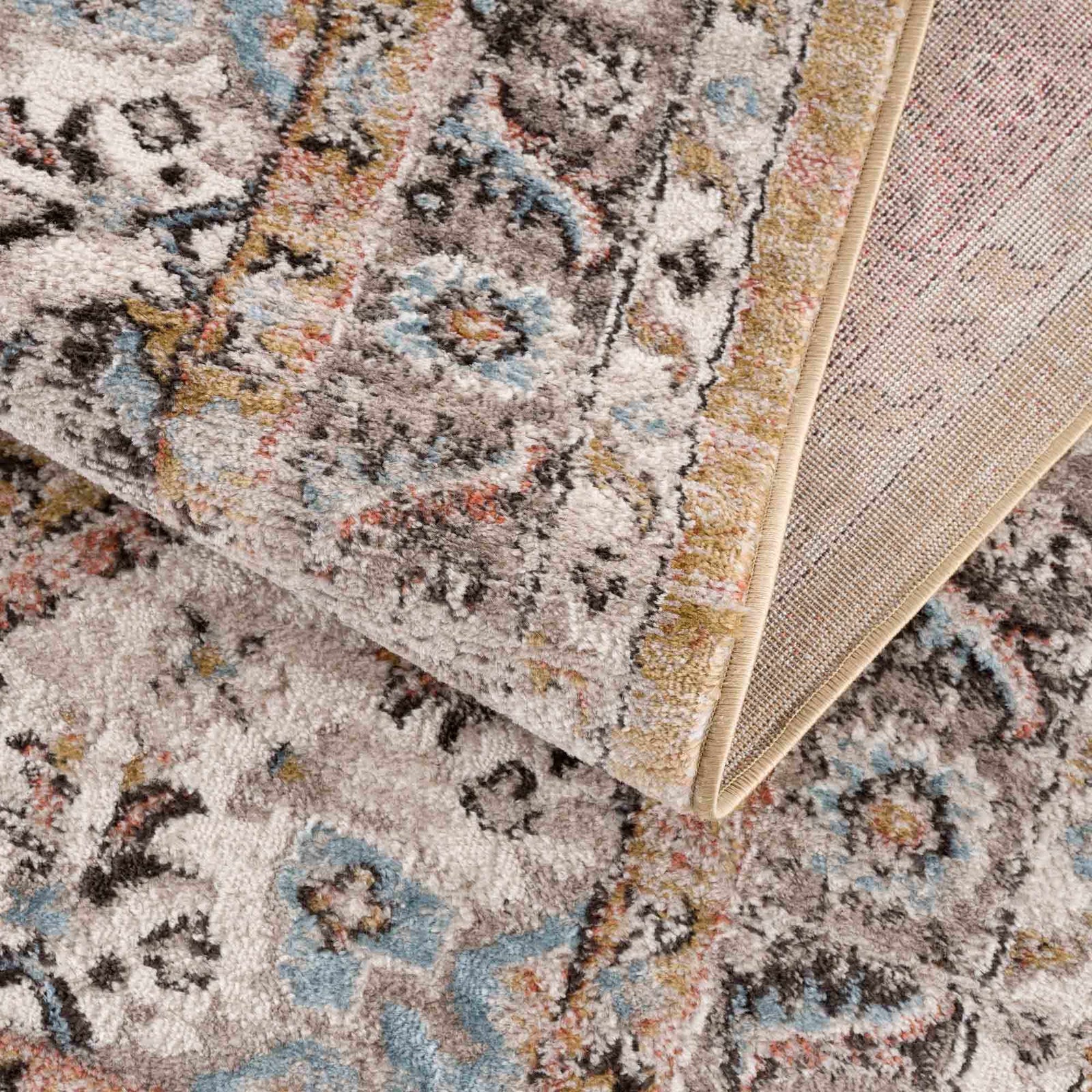 Alfombra dorada y beige Albie - Ofertas especiales