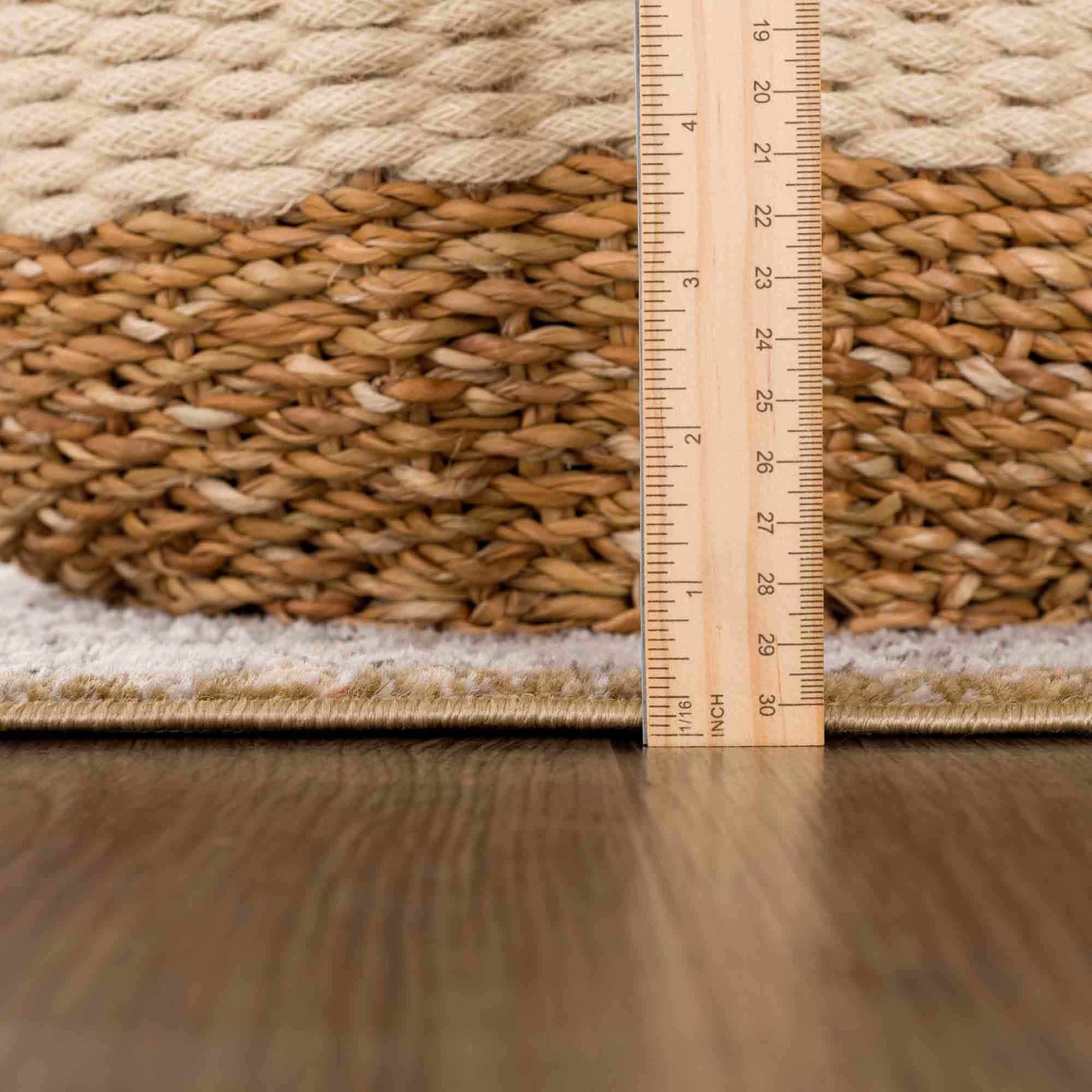 Alfombra dorada y beige Albie - Ofertas especiales