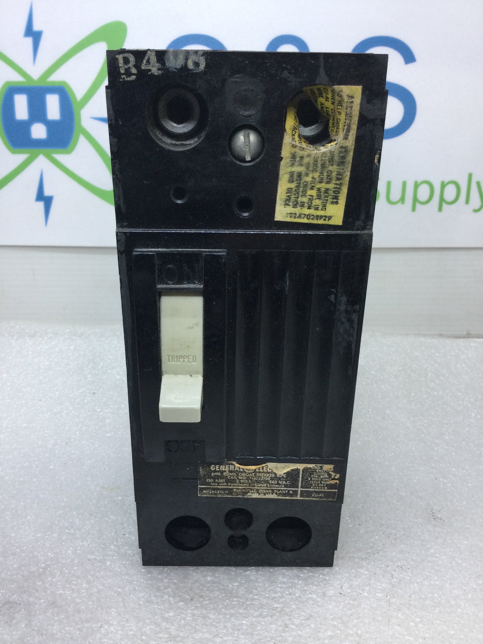 Disyuntor General Electric TQD22150 de 150 amperios, 2 polos y 240 V
