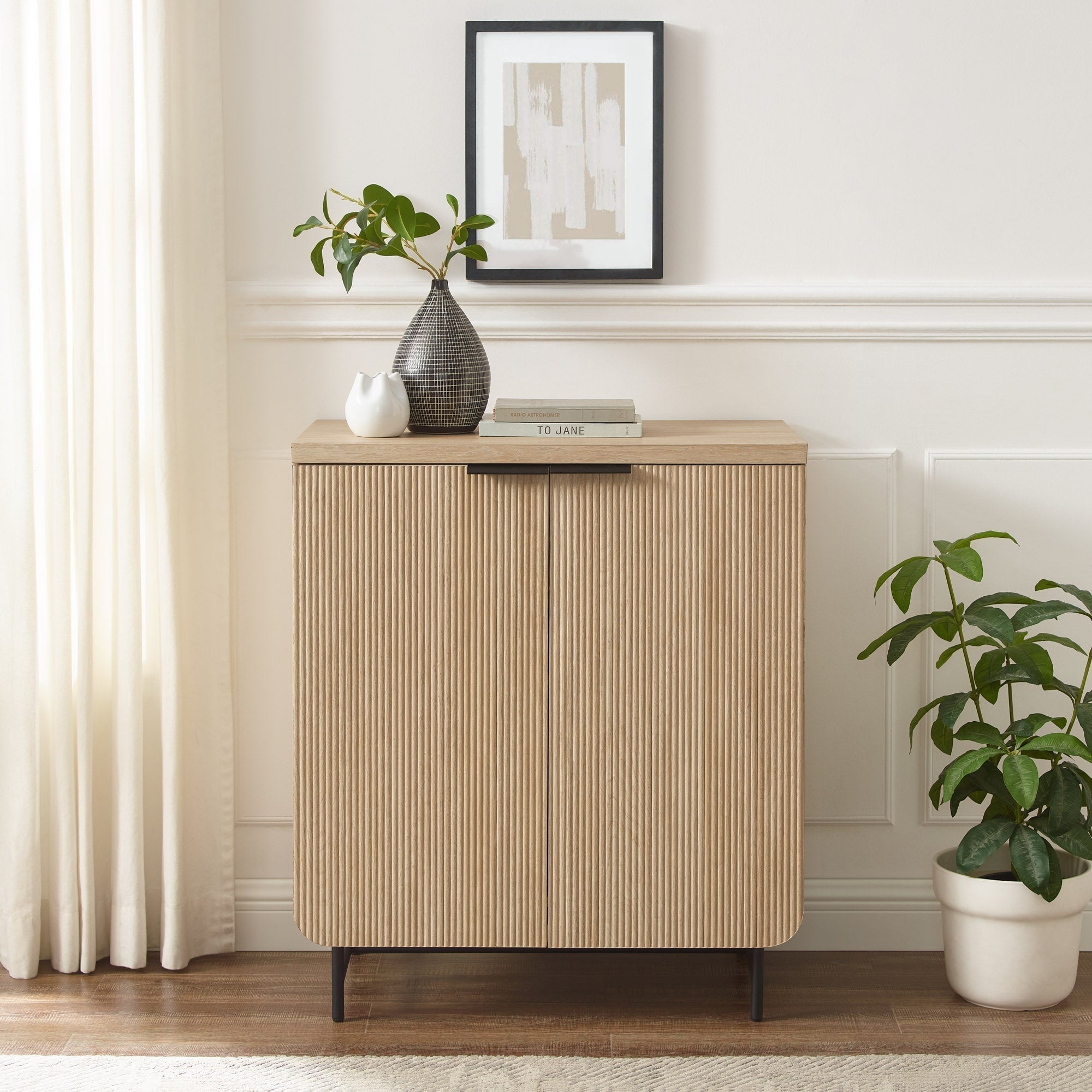Mueble auxiliar escandinavo Reema