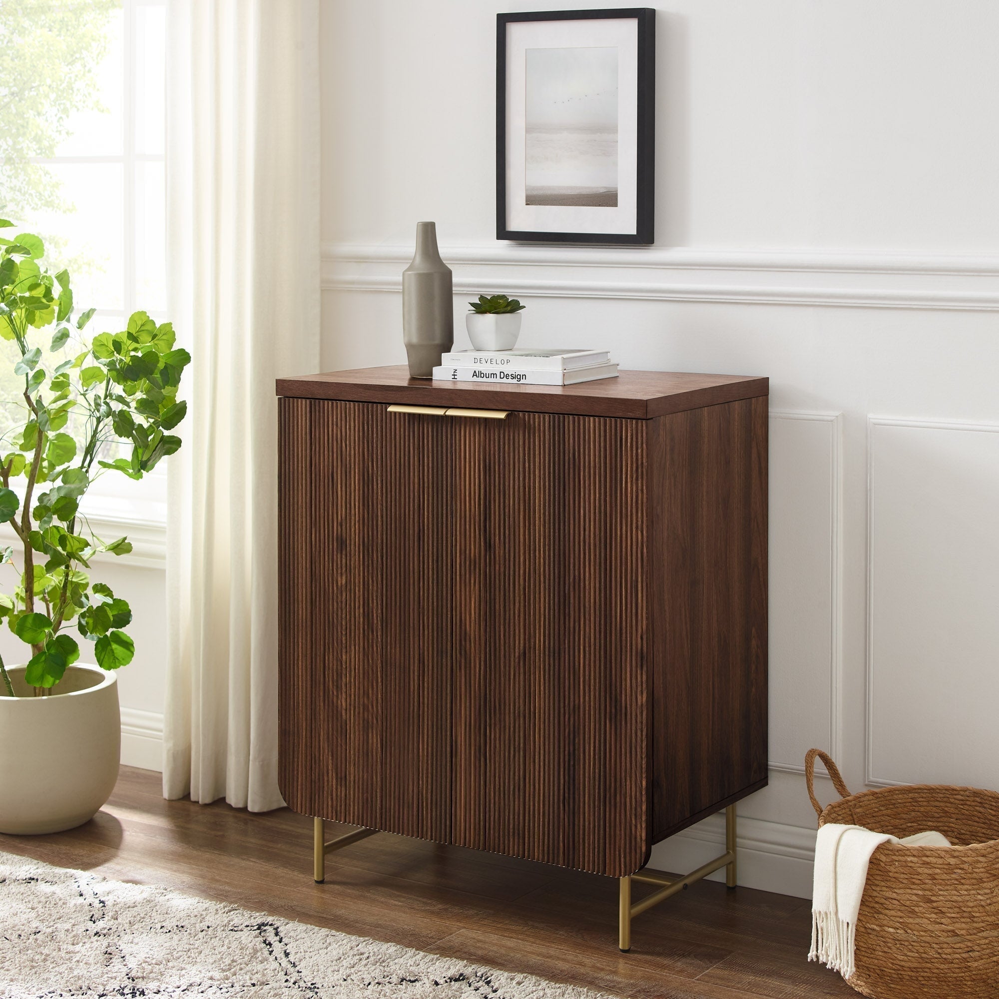 Mueble auxiliar escandinavo Reema