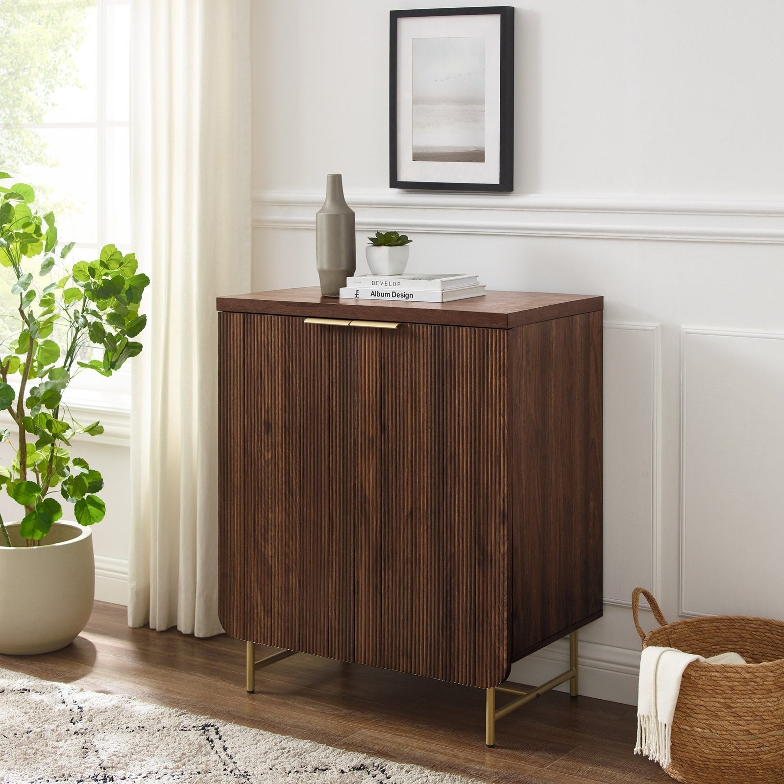 Mueble auxiliar escandinavo Reema
