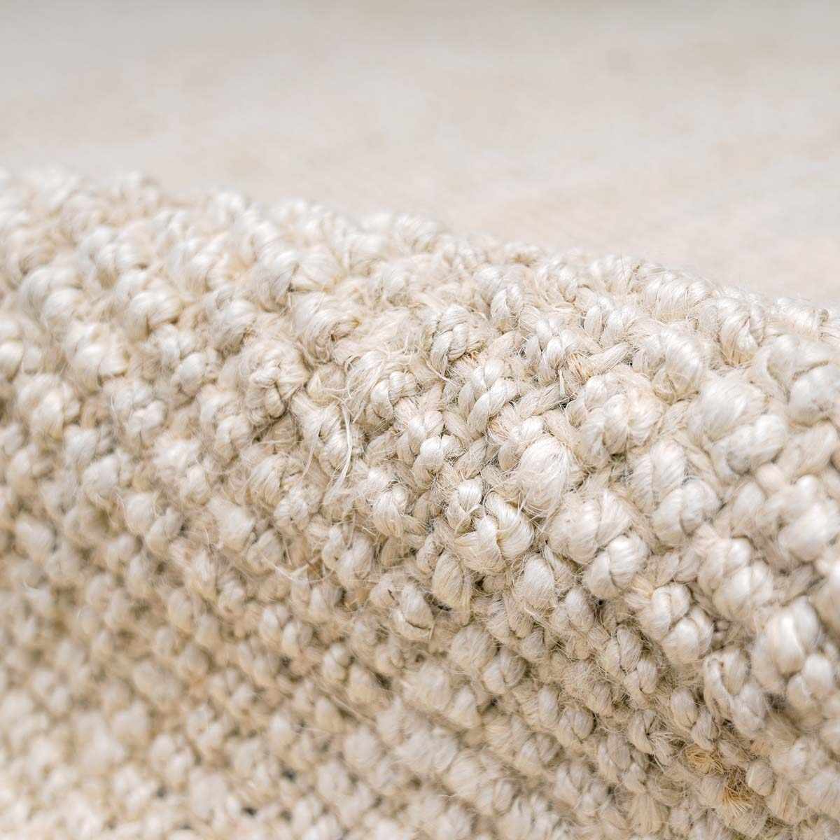 Alfombra de yute color crema Ambel