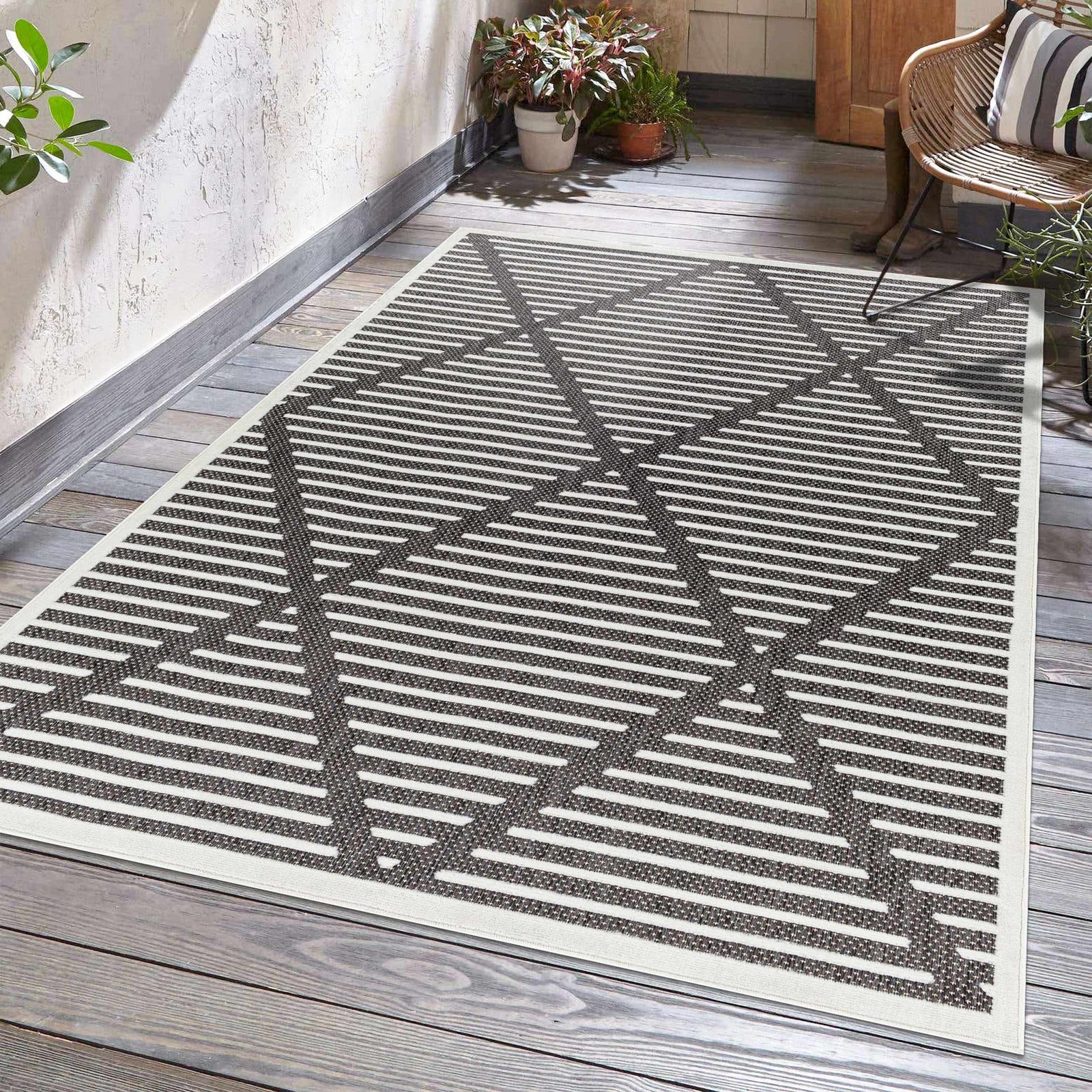 Alfombra duradera negra Anah