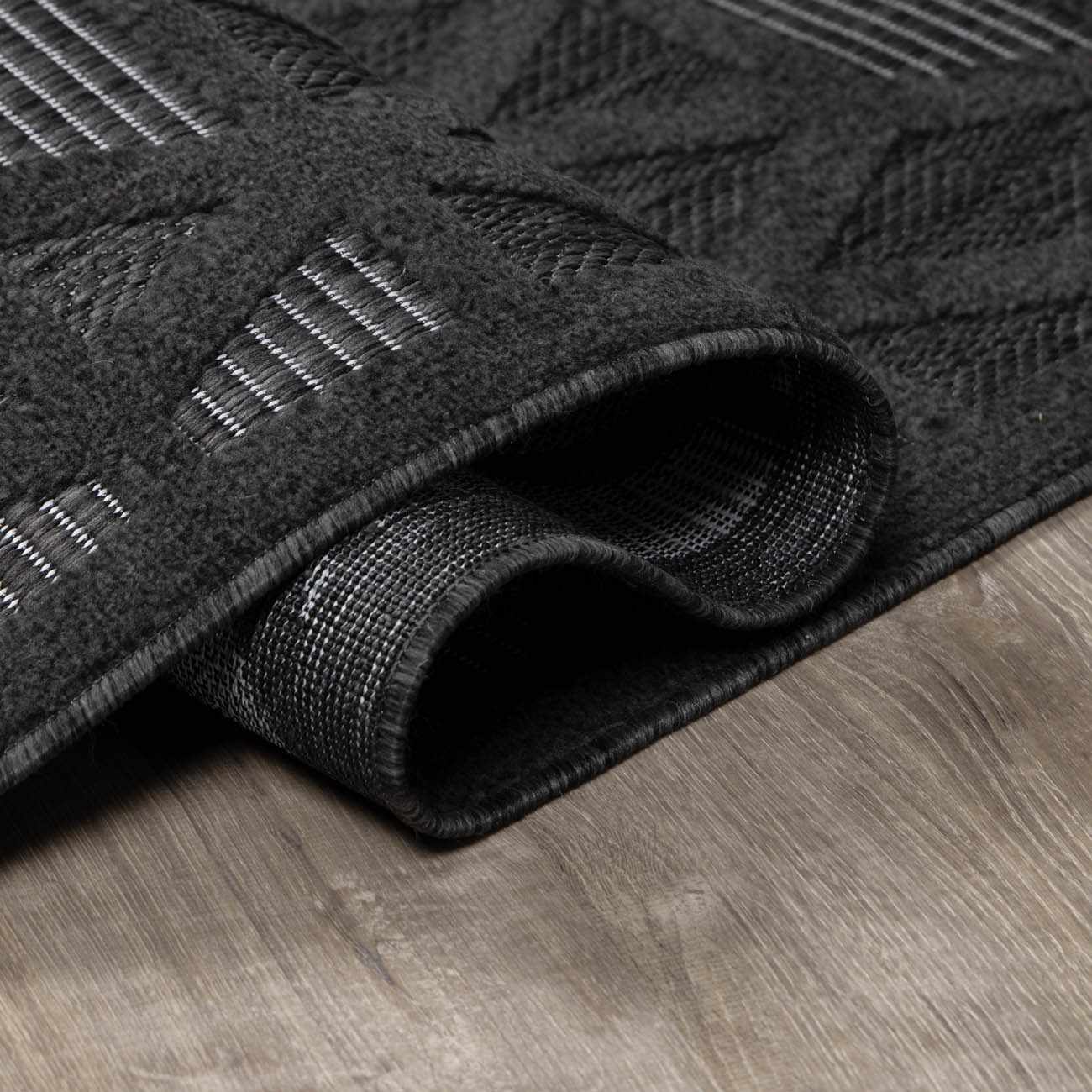 Alfombra de exterior negra Nuri