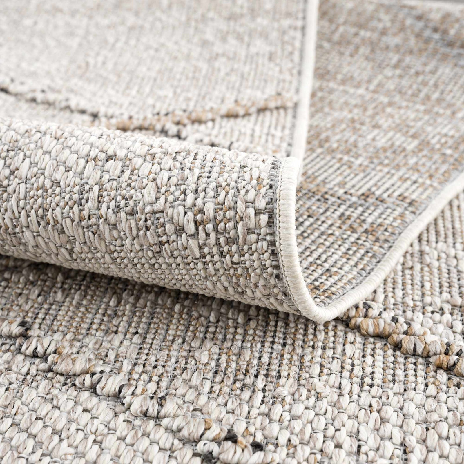 Alfombra texturizada de alto rendimiento Baqer Bone & Tan - Liquidación