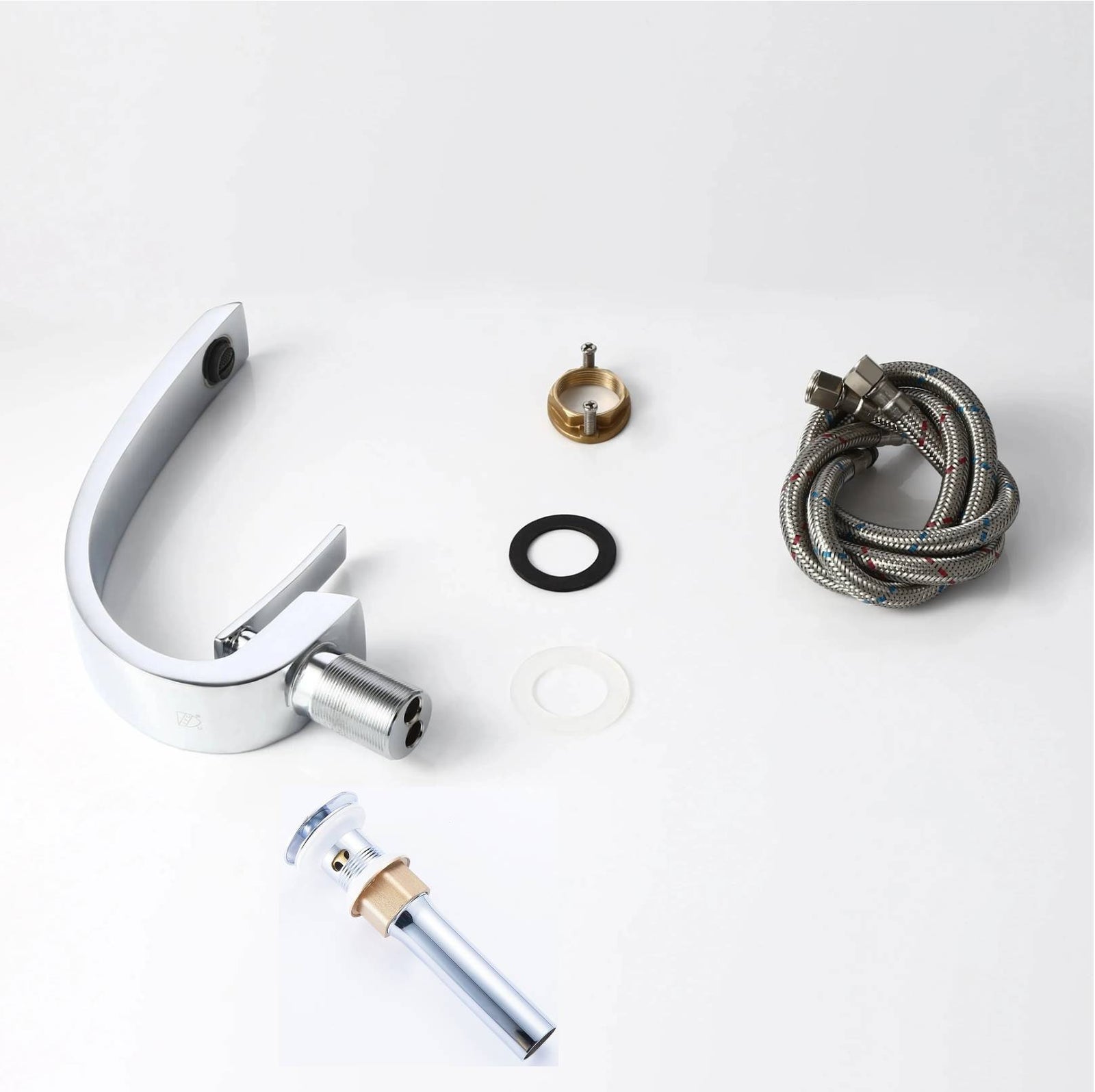 Grifo para lavabo de baño cromado de una sola manija con un solo orificio y desagüe emergente con rebosadero